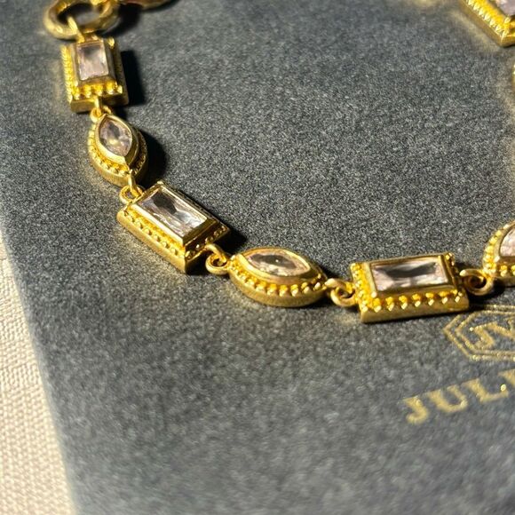 NWOT. $255 Julie Vos tennis bracelet - Picture 3 of 7